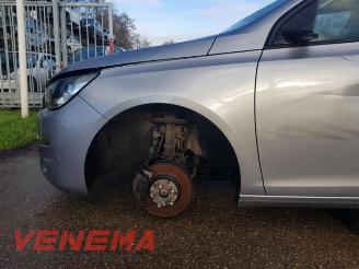 Peugeot 308  picture 4