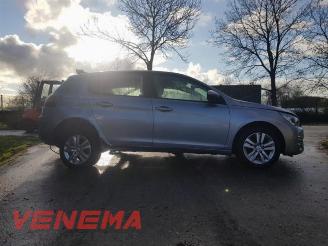 Peugeot 308  picture 10