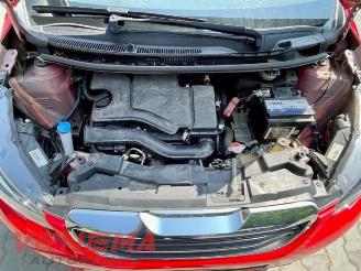 Peugeot 108 108, Hatchback, 2014 1.0 12V picture 9