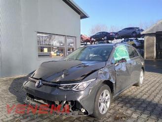 Salvage car Volkswagen Golf Golf VIII Variant (GC5), Combi, 2020 2.0 TDI BlueMotion 16V 2022/8