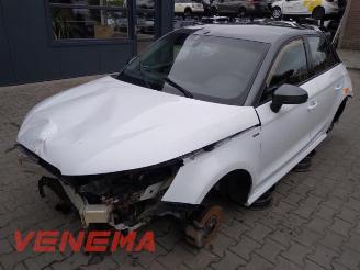 rozbiórka samochody osobowe Audi A1 A1 Sportback (8XA/8XF), Hatchback 5-drs, 2011 / 2018 1.4 TFSI ACT 16V 2015