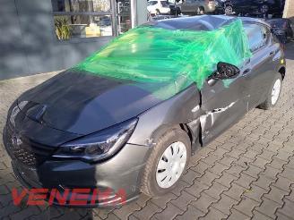 Vrakbiler auto Opel Astra Astra K, Hatchback 5-drs, 2015 / 2022 1.4 16V 2018/7