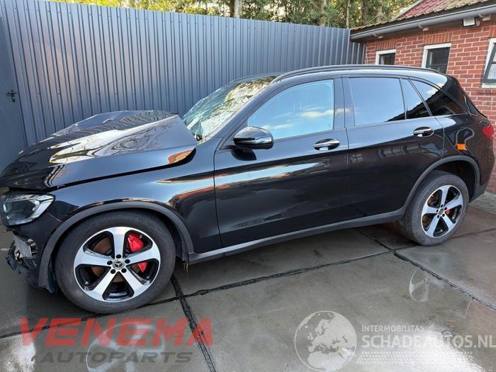 Mercedes GLC GLC (X253), SUV, 2015 / 2022 2.0 260 16V 4-Matic