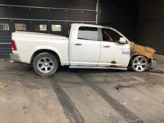 Coche siniestrado Dodge Ram 1500 Laramie 2014/1