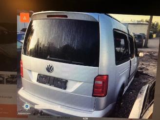 Coche siniestrado Volkswagen Caddy Combi 2000CC  - 75KW - DIESEL EURO6B 2017/1
