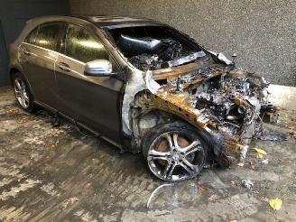 Vrakbiler auto Mercedes A-klasse  2014/1