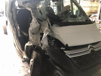 Vrakbiler auto Citroën Jumper 2000CC- 96 - DIESEL - EURO6B - CITROEN JUMPER COMFORT 2019/4