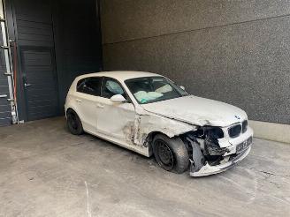 Coche siniestrado BMW 1-serie 1 serie (E87/87N) Hatchback 5-drs 2003 / 2012 2008/1