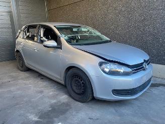 demontáž osobní automobily Volkswagen Golf Golf VI (5K1) Hatchback 2008 / 2013 1.6 TDI 16V Hatchback  Diesel 1 598cc 77kW 2010/10