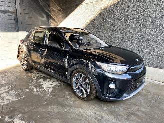 Sloopauto Kia Stonic Stonic (YB) SUV 1.0i T-GDi 12V SUV  Benzine 998cc 88kW (120pk) FWD 2020/11
