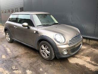 demontáž osobní automobily Mini One (R56) Hatchback 2006 / 2013 1.6 One D 16V Hatchback  Diesel 1.598cc 66kW (90pk) FWD 2012/1