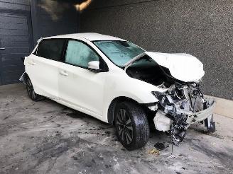 Uttjänta bilar auto Nissan Pulsar (C13) Hatchback 2017 1.2 DIG-T 16V Hatchback  Benzine 1.198cc 85kW (116pk) FWD 2017/2