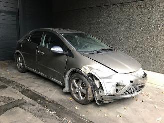 Sloopauto Honda Civic (FK/FN) Hatchback 2005 / 2012 1.4 i-Dsi Hatchback  Benzine 1.339cc 61kW (83pk) FWD 2007/7