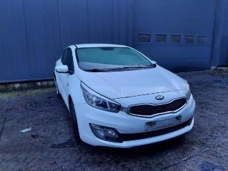 Sloopauto Kia Cee d Cee'd Sportswagon (JDC5), Combi, 2012 / 2018 1.4i CVVT 16V 2013/4