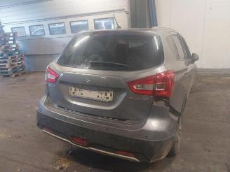 demontáž osobní automobily Suzuki SX4  2018/1