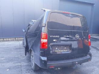 Coche siniestrado Opel Vivaro Vivaro, Van, 2019 2.0 CDTI 177 2021/9
