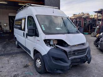 Coche siniestrado Fiat Ducato Ducato (250), Van, 2006 2.3 D 120 Multijet 2020/10