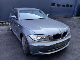 demontáž osobní automobily BMW 1-serie 1 serie (E87/87N), Hatchback 5-drs, 2003 / 2012 118i 16V 2009/10