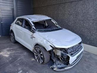 Coche siniestrado Volkswagen T-Roc T-Roc, SUV, 2017 1.5 TSI Evo BMT 16V 2019/8