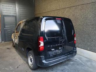 Coche siniestrado Peugeot Partner Partner (EF/EU), Van, 2018 1.5 BlueHDi 100 2024/8