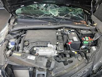 Peugeot 2008 2008 (UD/UK/UR/US/UX), MPV, 2019 1.2 VTi 12V PureTech 130 picture 14