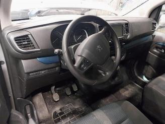 Peugeot Traveller Traveller, MPV, 2016 2.0 Blue HDi 150 16V picture 12