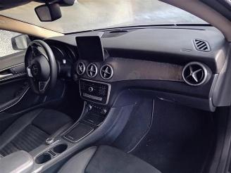 Mercedes Cla-klasse CLA Shooting Brake (117.9), Combi, 2015 / 2019 1.6 CLA-180 16V picture 13
