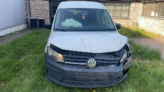 Schadeauto Volkswagen Caddy  2019/10