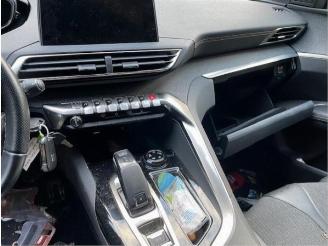 Peugeot 3008 3008 II (M4/MC/MJ/MR), MPV, 2016 1.2 12V e-THP PureTech 130 picture 17