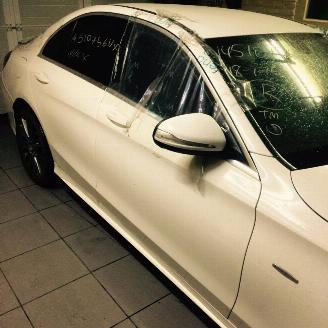 Coche siniestrado Mercedes C-klasse W205   2200 diesel 2015/1