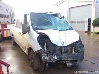 disassembly passenger cars Renault Master 2300 diesel 2011/1