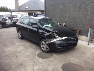 Dezmembrări autoturisme Kia Cee d 1500cc diesel 2009/1