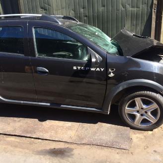 Dezmembrări autoturisme Dacia Sandero 1400i 2013/1