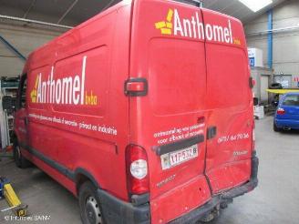 disassembly passenger cars Renault Master 2464cc/diesel/107kw 2007/1