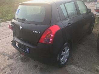 Sloopauto Suzuki Swift benzine-1300cc-5vit 2017/1