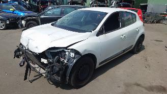 Vrakbiler auto Renault Mégane 3 2009 1.6 16v K4M JH3183 Wit OV369 onderdelen 2009/2