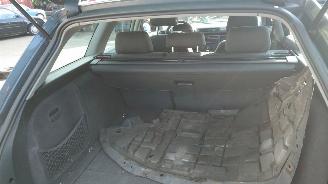 Audi A4 2003 2.0 FSI AWA GBN Grijs LX7Z onderdelen picture 5