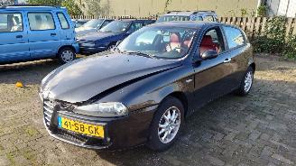 Sloopauto Alfa Romeo 147 2005 1.6 16v AR37203 Zwart 846/A onderdelen 2005/11