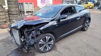 Vrakbiler auto Renault Mégane 3 2011 1.4 TCE H4J700 Zwart TEGNE onderdelen 2011/8