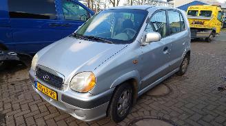 Vrakbiler auto Hyundai Atos 2003 1.0 12v G4HC Grijs XS onderdelen 2003/9