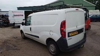 Opel Combo 2012 1.3 CDTI A13FD Wit 249 onderdelen picture 3