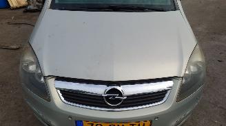 Opel Zafira B 2006 2.2 16v Z22YH Grijs Z167 onderdelen picture 9