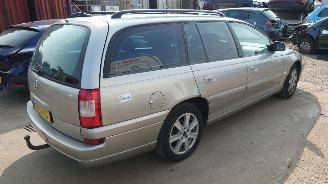 Opel Omega 2003 2.2 16v Z22XE Grijs Z158 onderdelen picture 4