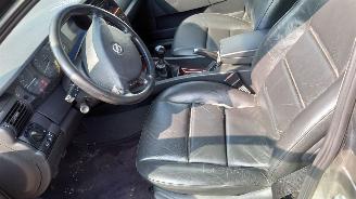 Opel Omega 2003 2.2 16v Z22XE Grijs Z158 onderdelen picture 12