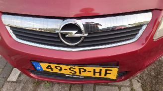 Opel Zafira B 2006 1.8 16v Z18XER Rood Z50C onderdelen picture 14