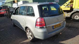 Opel Zafira B 2006 1.8 16v Z18XER Grijs Z167 onderdelen picture 3