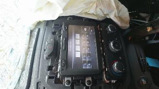 Renault Captur 2014 0.9 TCE H4B400 JR5357 TEHNK onderdelen picture 12