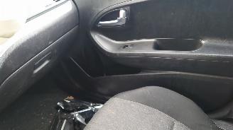 Kia Picanto 2012 1.0 12v G3LA Blauw ABB onderdelen picture 14