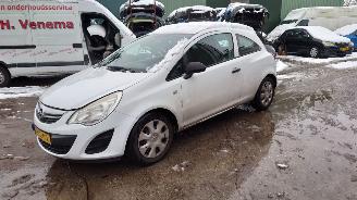 Dezmembrări autoturisme Opel Corsa D 2011 1.2 16v A12XER Wit onderdelen 2011/5