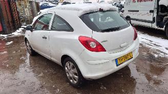 Opel Corsa D 2011 1.2 16v A12XER Wit onderdelen picture 3